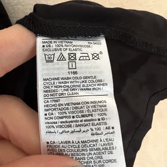 Old Navy Jumpsuit Womens Medium Black Square Neck Wide Leg Minimal Casual READ - Picture 15 of 16